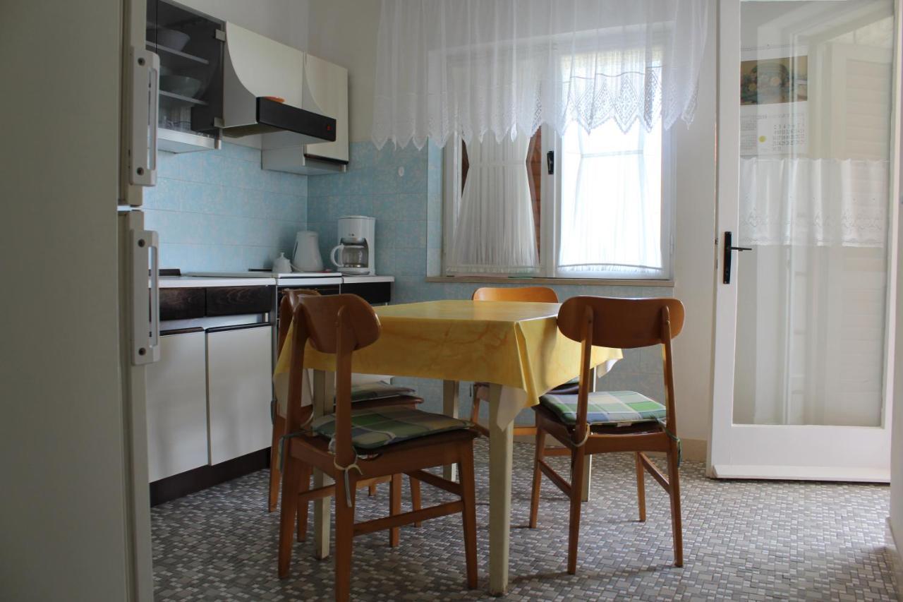Apartment Antica Supetar Ngoại thất bức ảnh
