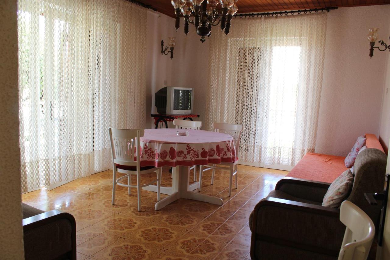 Apartment Antica Supetar Ngoại thất bức ảnh